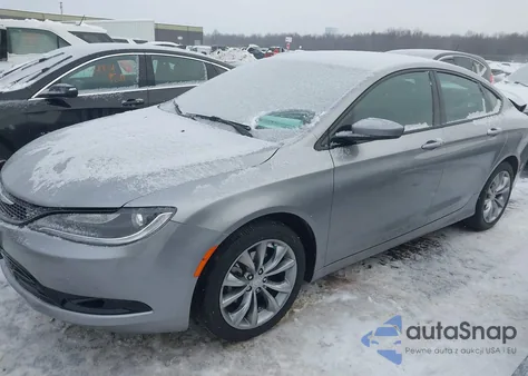 2015 Chrysler 200 S z USA, uszkodzony, nr VIN 1C3CCCBB8FN749679
